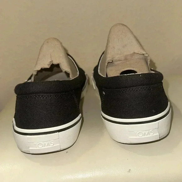 Tom’s slip on loafers size 11 - Picture 2 of 6